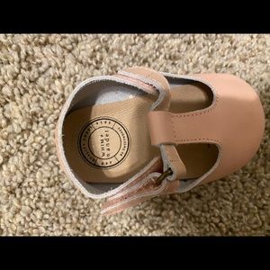 Sweet Honey shoes Size 2